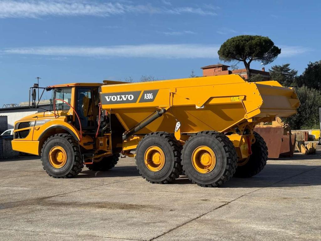 Volvo A30G Photo 3