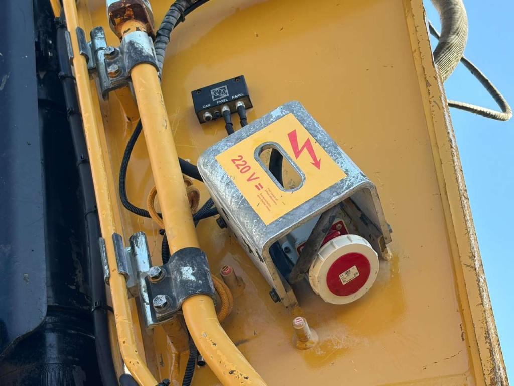 Caterpillar 340 07B Photo 12