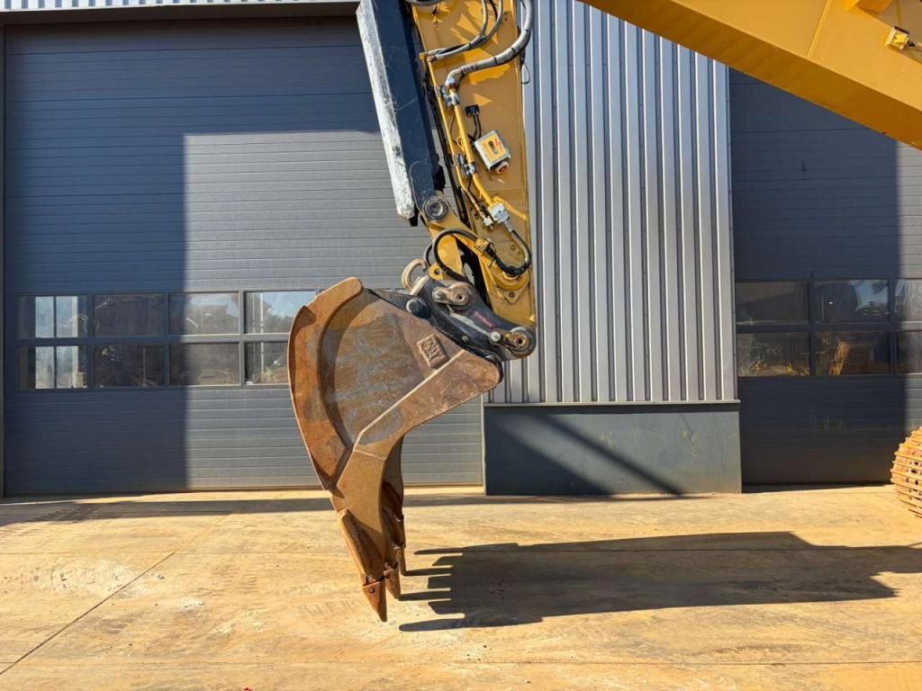Caterpillar 340 07B Photo 9