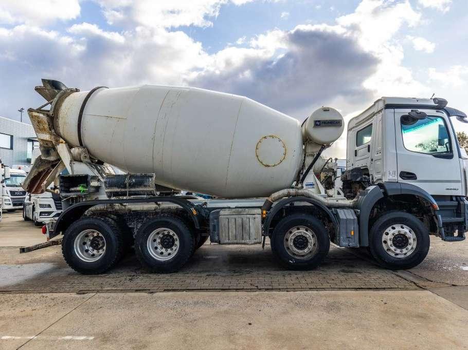 Mercedes-Benz AROCS 3240 BB+HARDOX 9m3 Photo 3