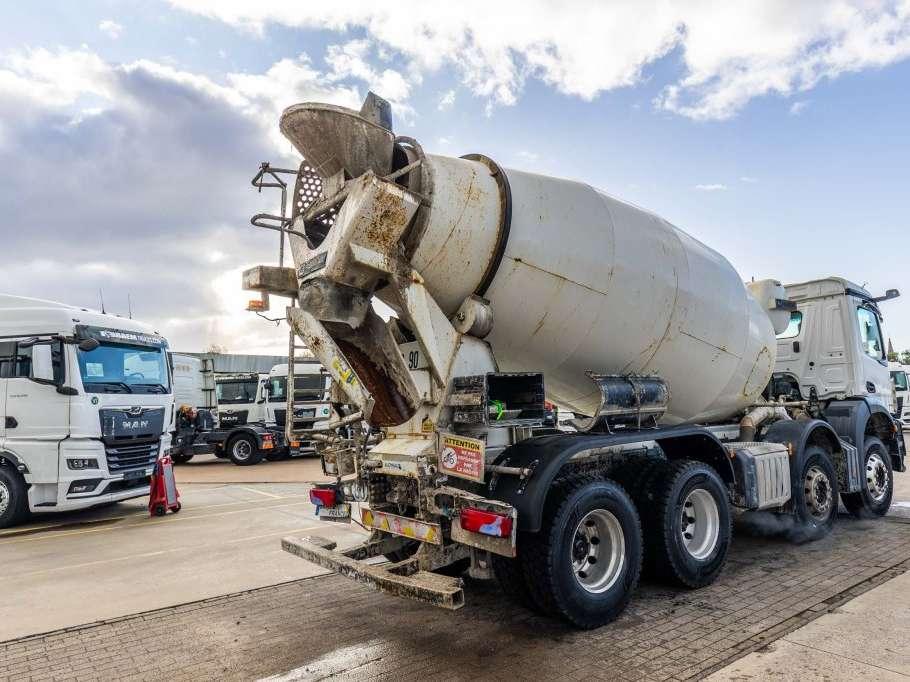 Mercedes-Benz AROCS 3240 BB+HARDOX 9m3 Photo 4