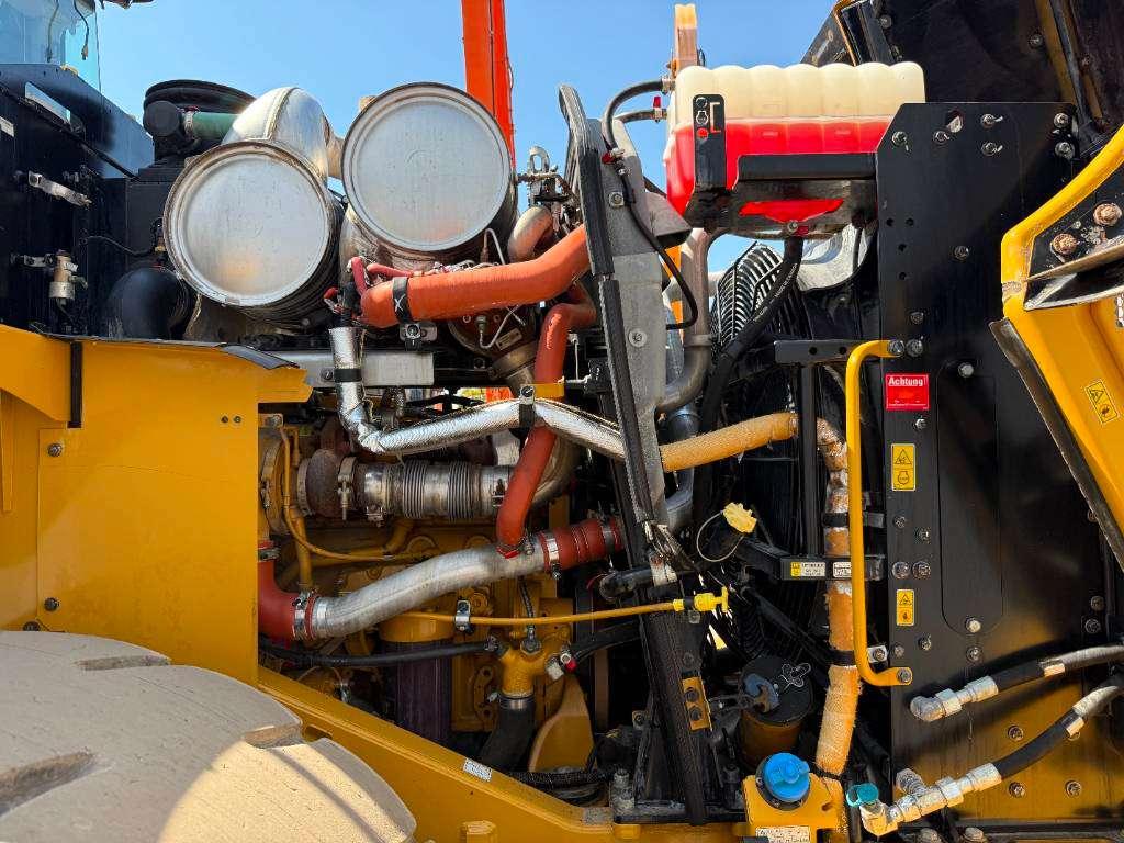 Caterpillar 966M - Automatic Greasing / 3th Function Photo 30