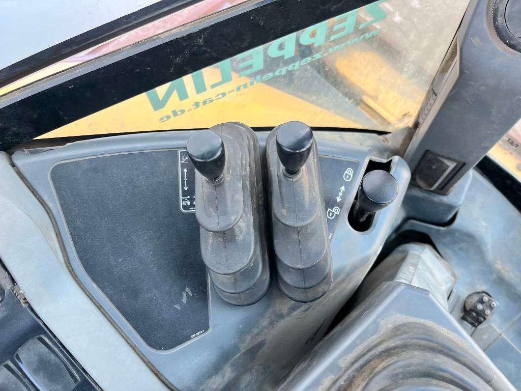Caterpillar 444F2 - Telescopic Boom / 4WS / Hammer Lines Photo 12