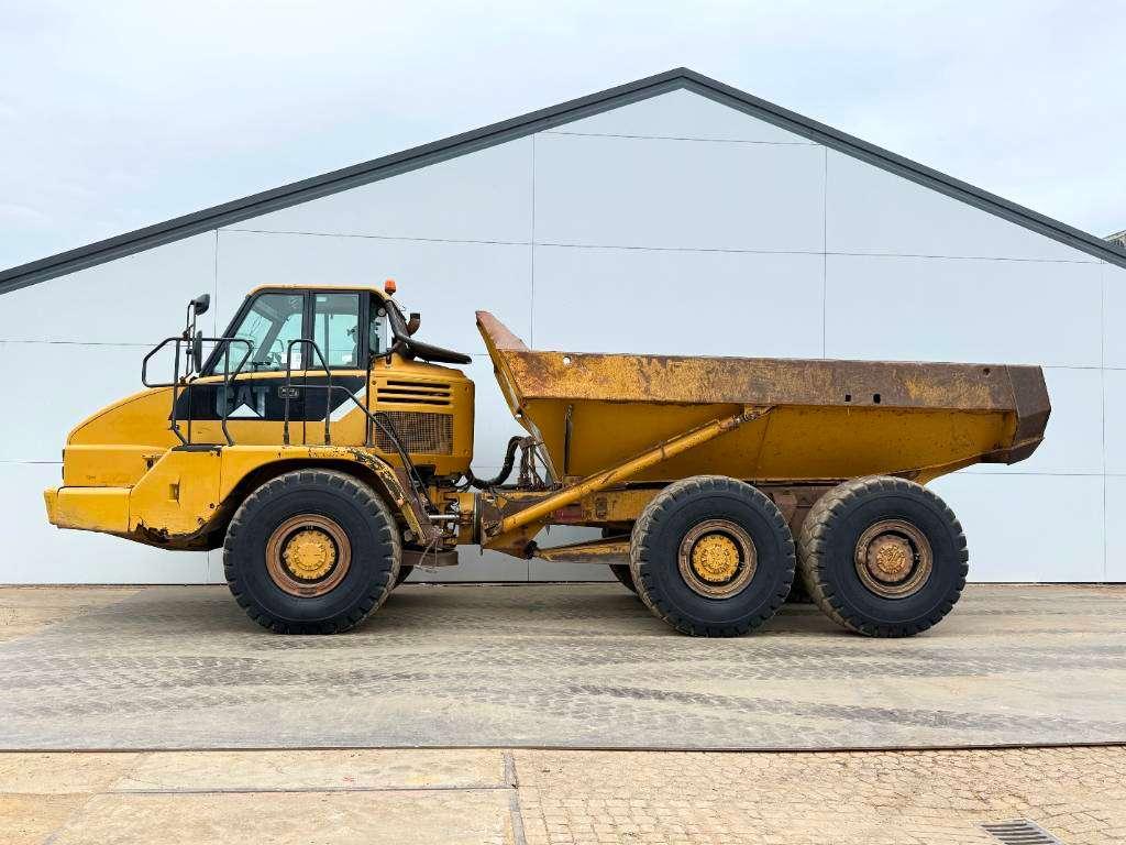 Caterpillar 725 - Automatic Greasing / Body Heating Photo 2