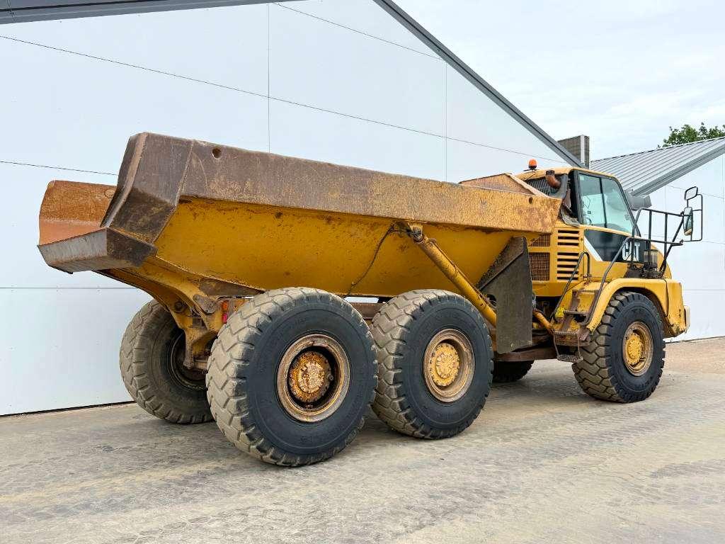 Caterpillar 725 - Automatic Greasing / Body Heating Photo 5