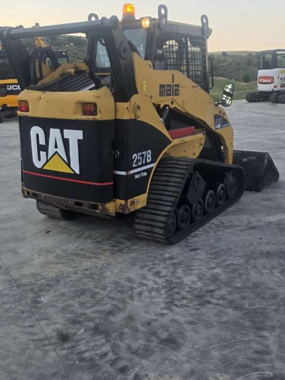 Caterpillar 257B Photo 6
