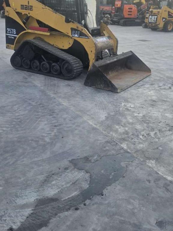 Caterpillar 257B Photo 7