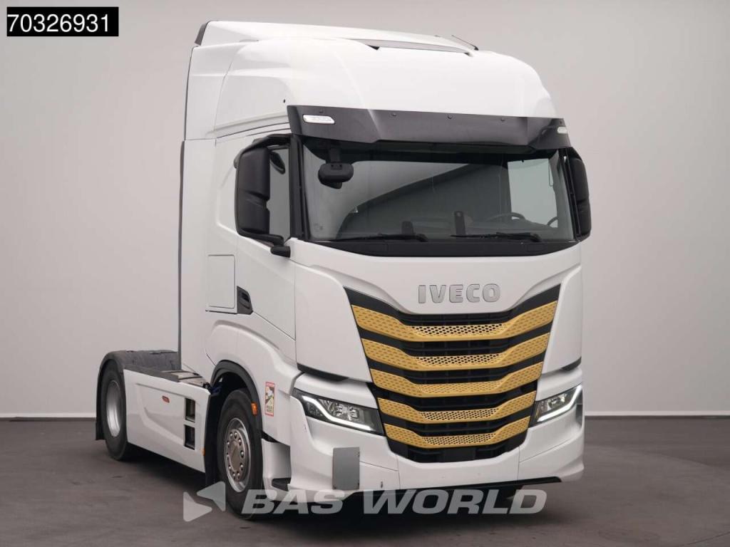 Iveco S-Way 490 4X2 Retarder Full-Air 2x Tanks Standklima ACC Navi Photo 3