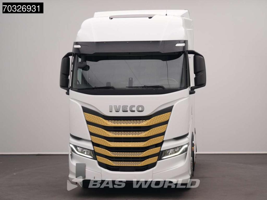 Iveco S-Way 490 4X2 Retarder Full-Air 2x Tanks Standklima ACC Navi Photo 6
