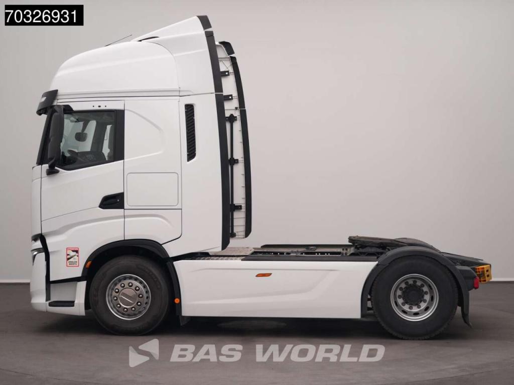 Iveco S-Way 490 4X2 Retarder Full-Air 2x Tanks Standklima ACC Navi Photo 8