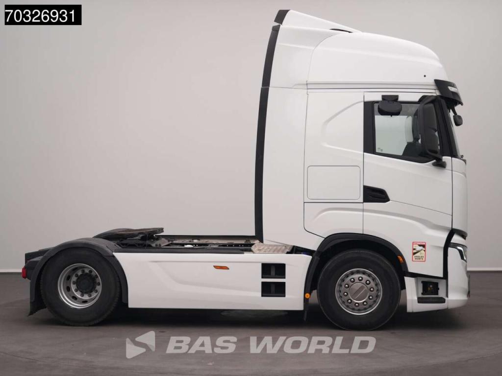 Iveco S-Way 490 4X2 Retarder Full-Air 2x Tanks Standklima ACC Navi Photo 9