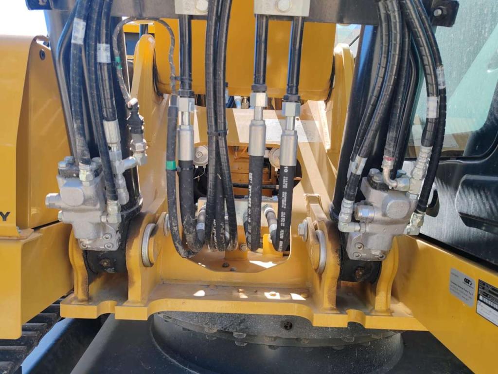 Caterpillar 317GC Photo 7