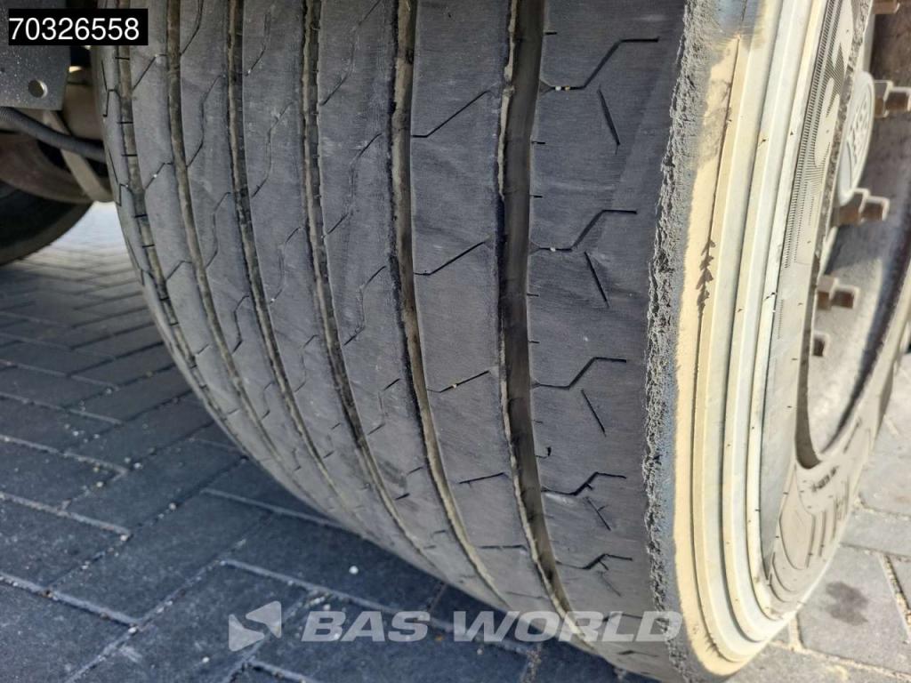 Kässbohrer CS APK 10/26 Lift Axle Stack Photo 10