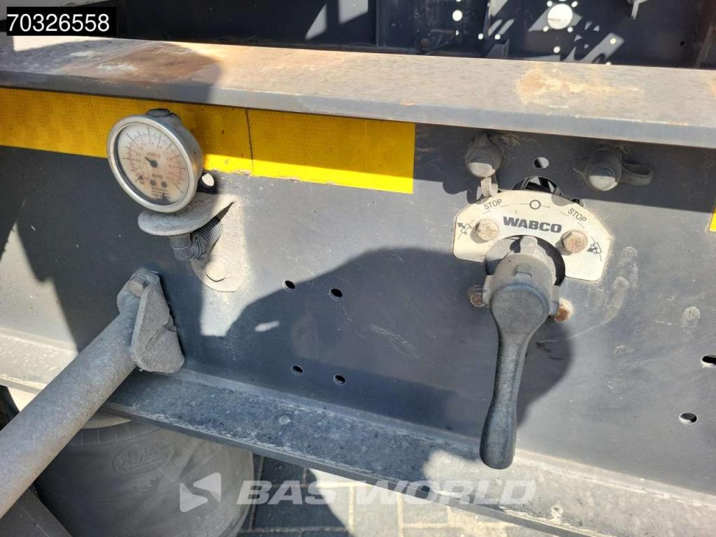 Kässbohrer CS APK 10/26 Lift Axle Stack Photo 25