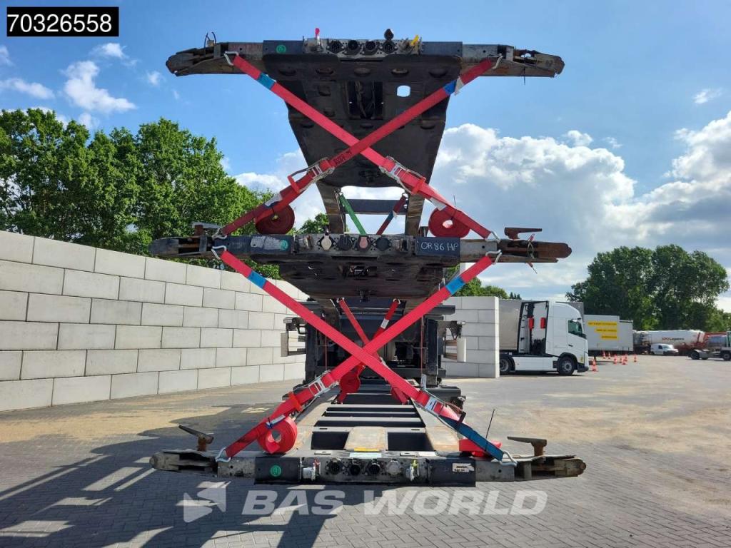 Kässbohrer CS APK 10/26 Lift Axle Stack Photo 6