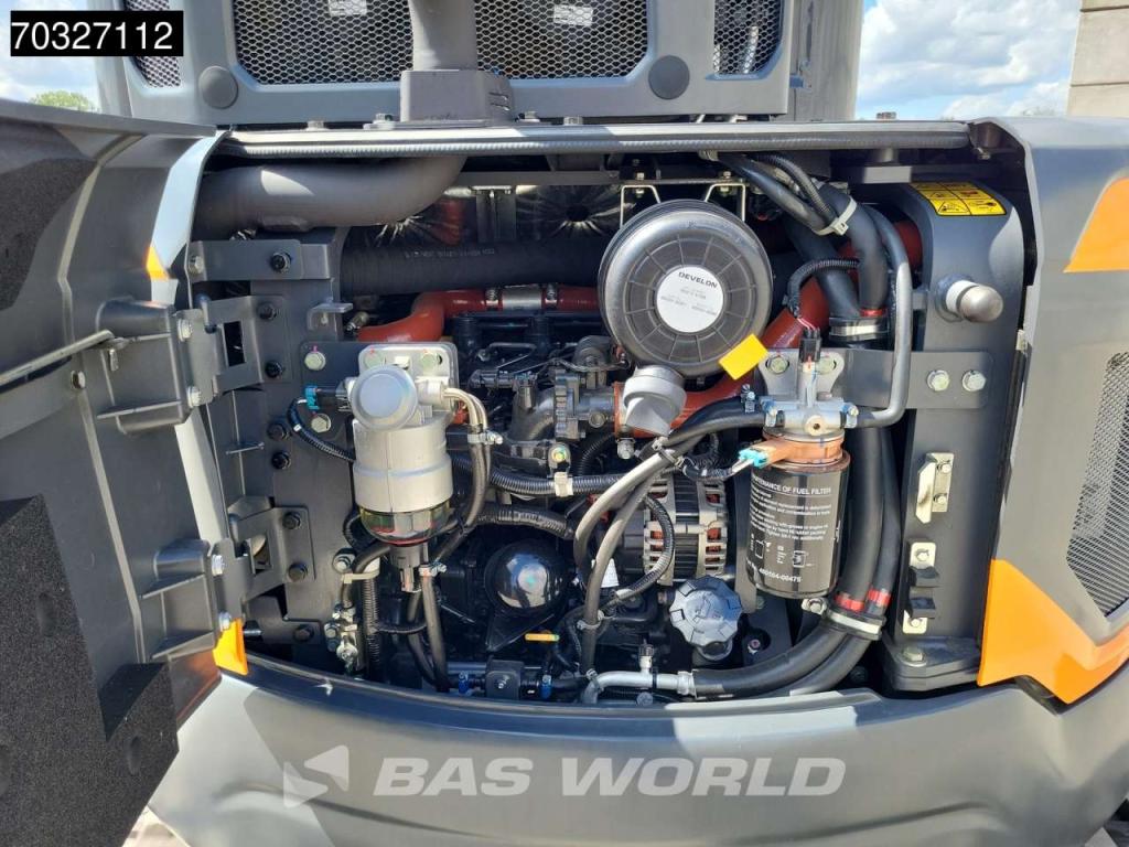 Develon DX50 Z-7 A/C -  Buckets Photo 15