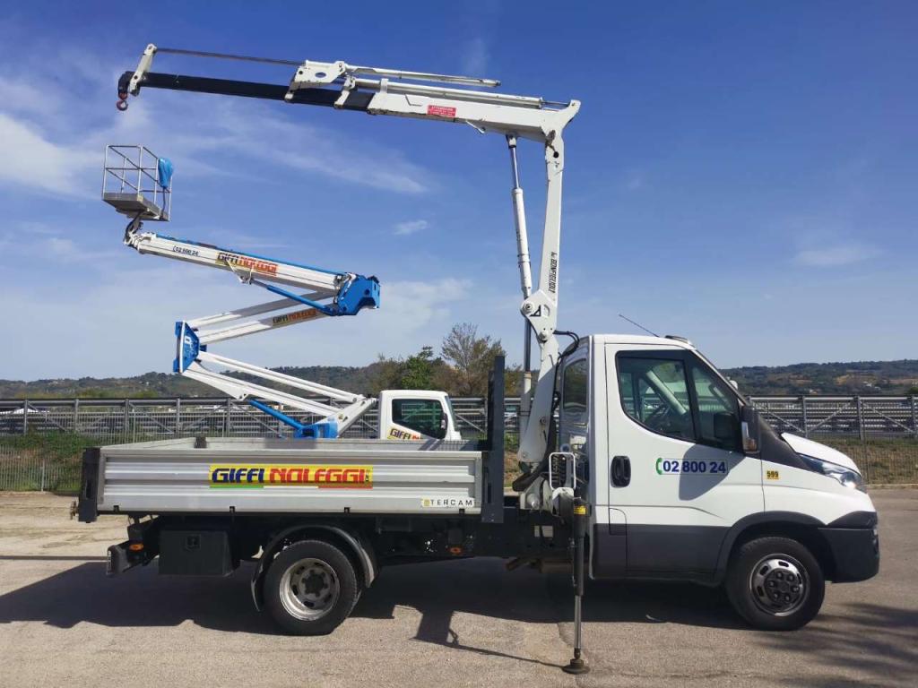 Iveco 35C12 Photo 1
