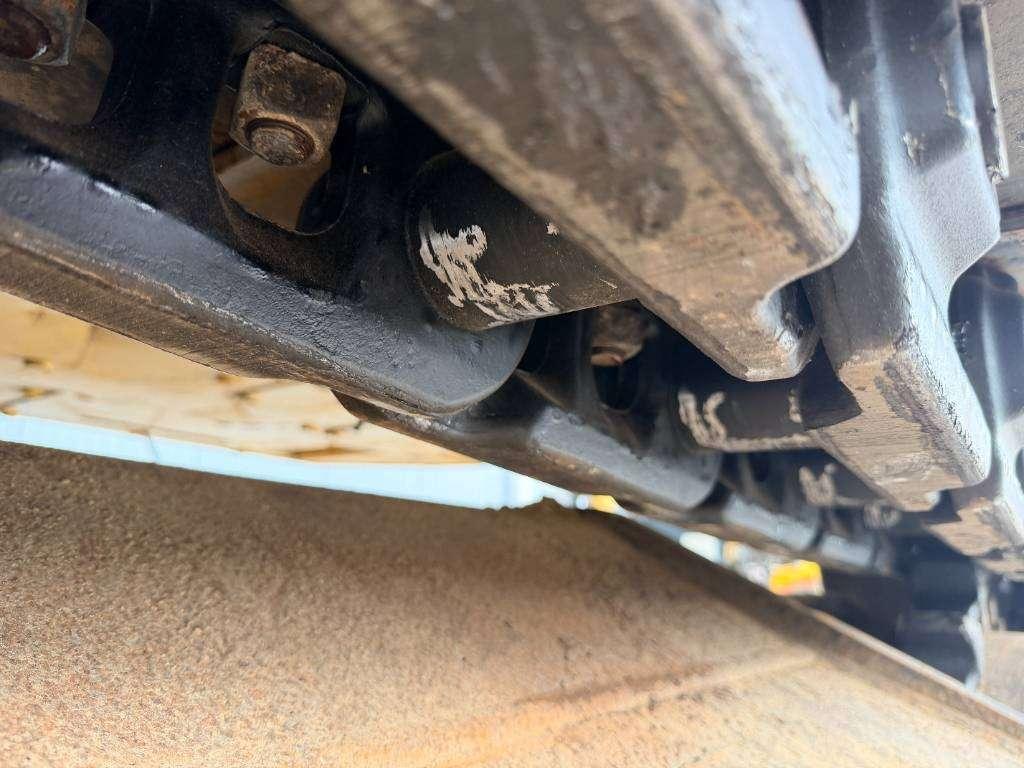 Caterpillar 336F L - NEW CHAINS AND TRACKS Photo 8