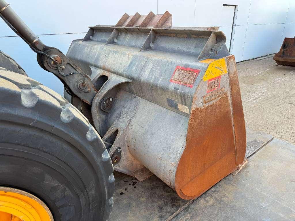 Volvo L150H - German Machine / Automatic Greasing Photo 15