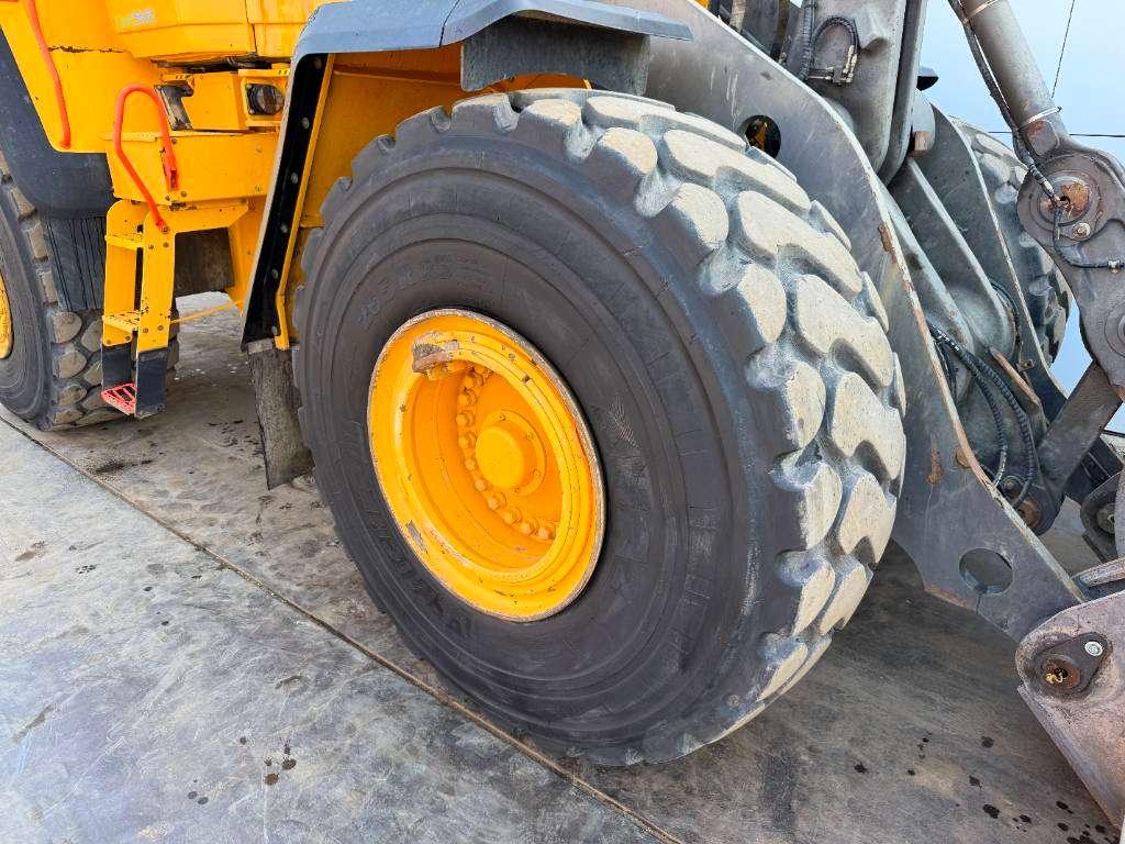 Volvo L150H - German Machine / Automatic Greasing Photo 25