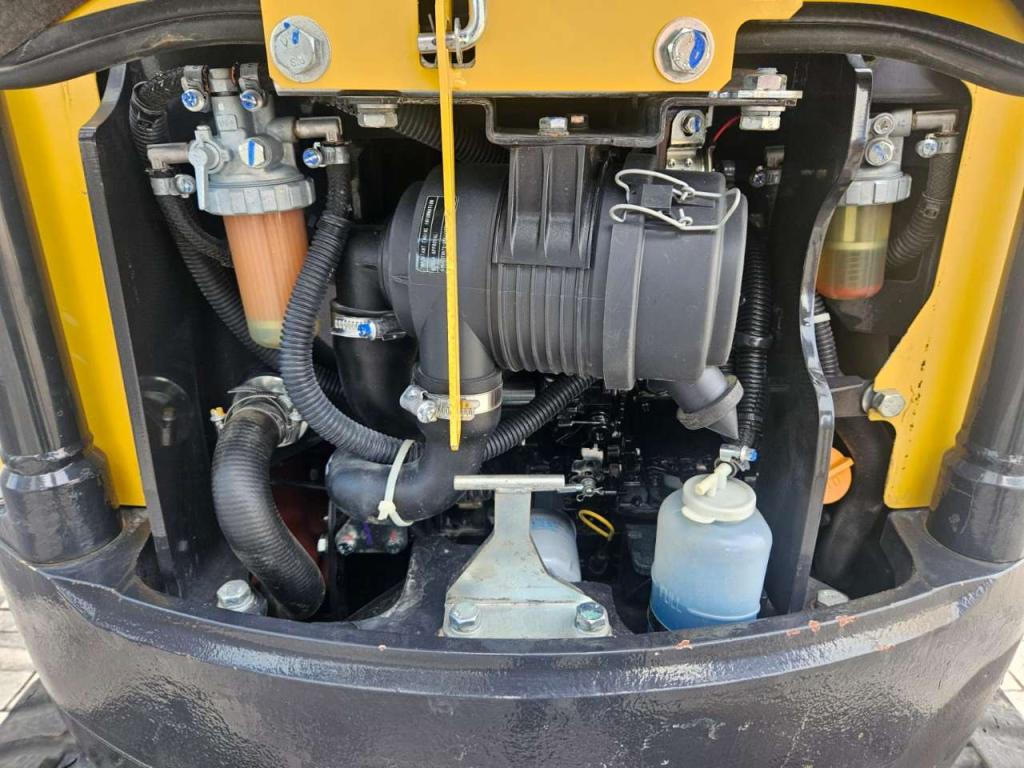 Yanmar VIO17 Photo 10