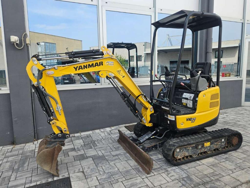 Yanmar VIO17 Photo 4