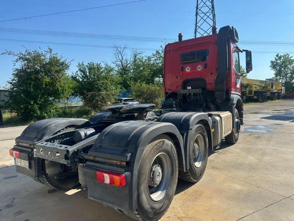 Mercedes-Benz Arocs 3348 Photo 3