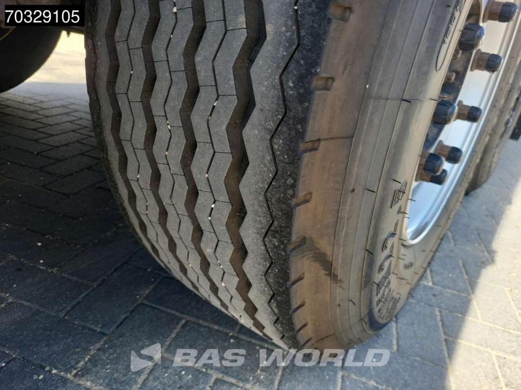 Schmitz SCB*S3T Sliding Roof 80% Tires Photo 16