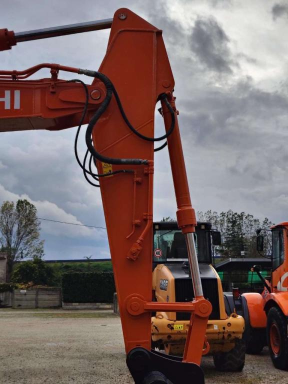 Hitachi ZX 210LCN-6 M Photo 18