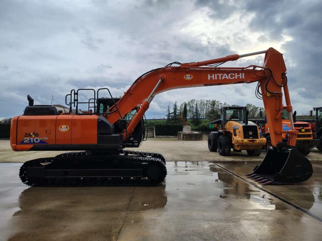 Hitachi ZX 210LCN-6 M Photo 6