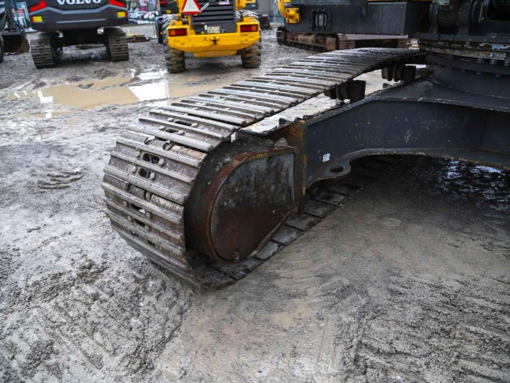 Volvo EC300D NL Photo 15