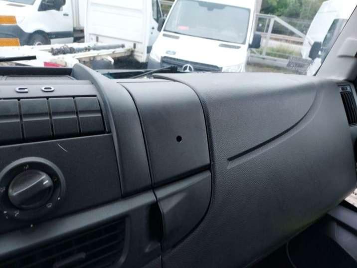 Iveco EUROCARGO 100E19 Photo 17