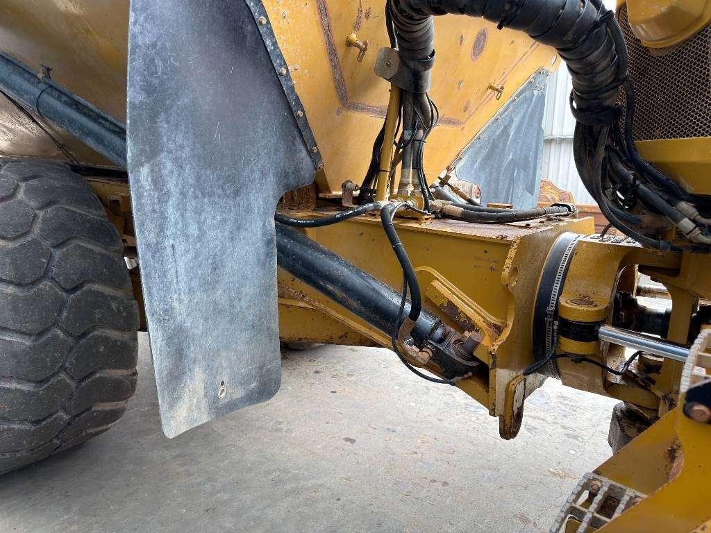 Caterpillar 730C2 Photo 21