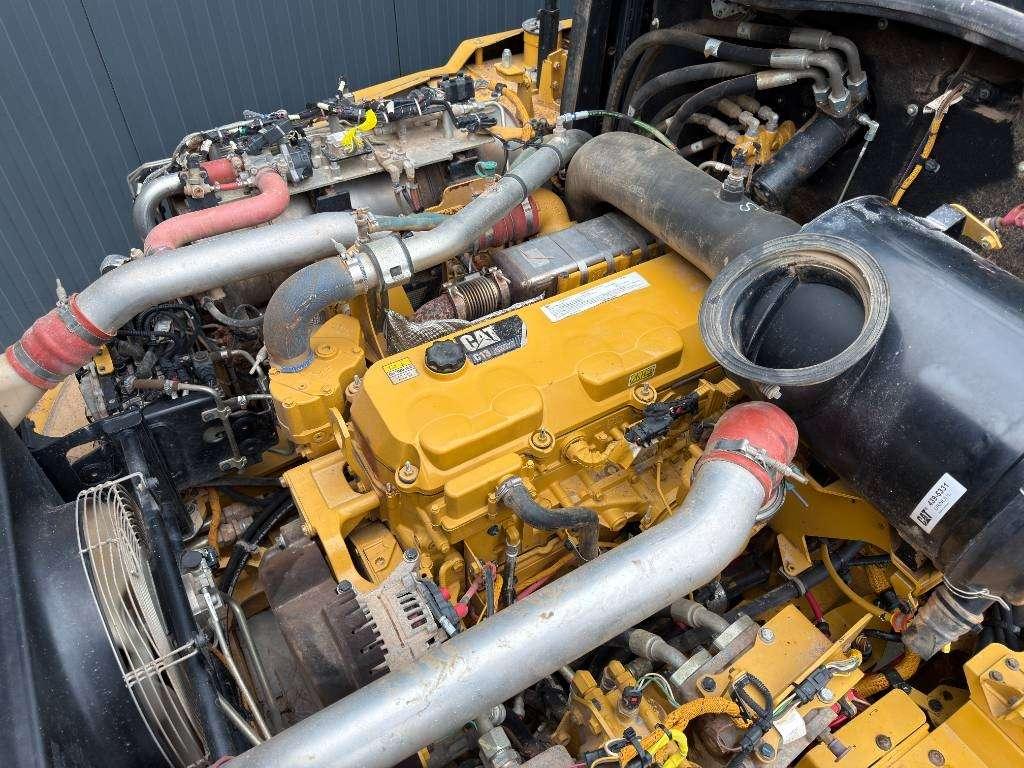 Caterpillar 730C2 Photo 30