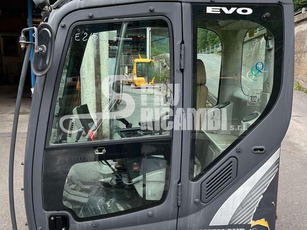 Cabine pour New Holland Serie C Photo 1