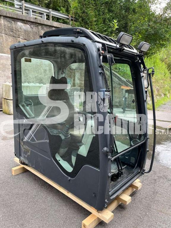 Cabine pour New Holland Serie C Photo 2