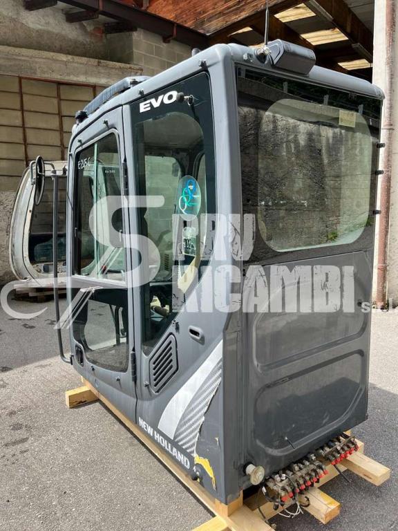 Cabine pour New Holland Serie C Photo 7
