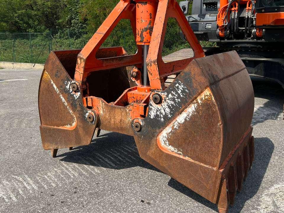 Hitachi ZX350LCN-5B CMA Photo 17