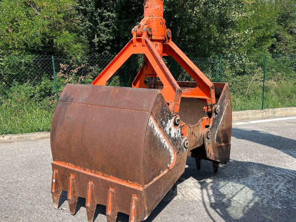 Hitachi ZX350LCN-5B CMA Photo 5