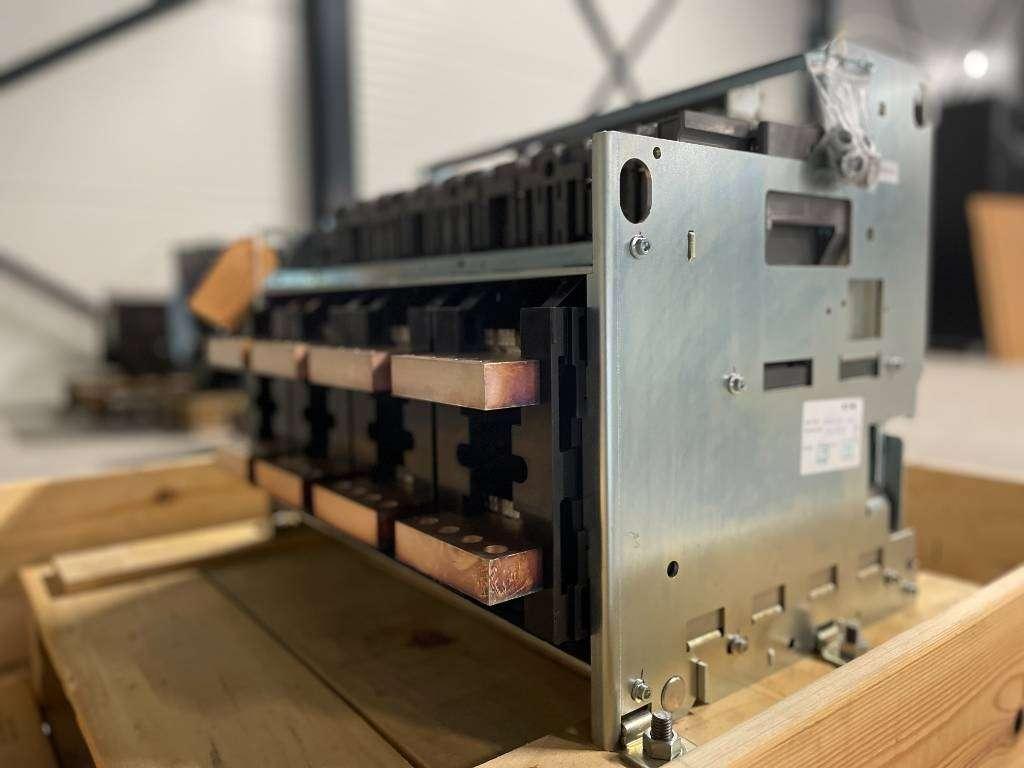 Mitsubishi Circuit breaker 4000A - AE4000-SWA 4P - DPX-12648 Photo 3