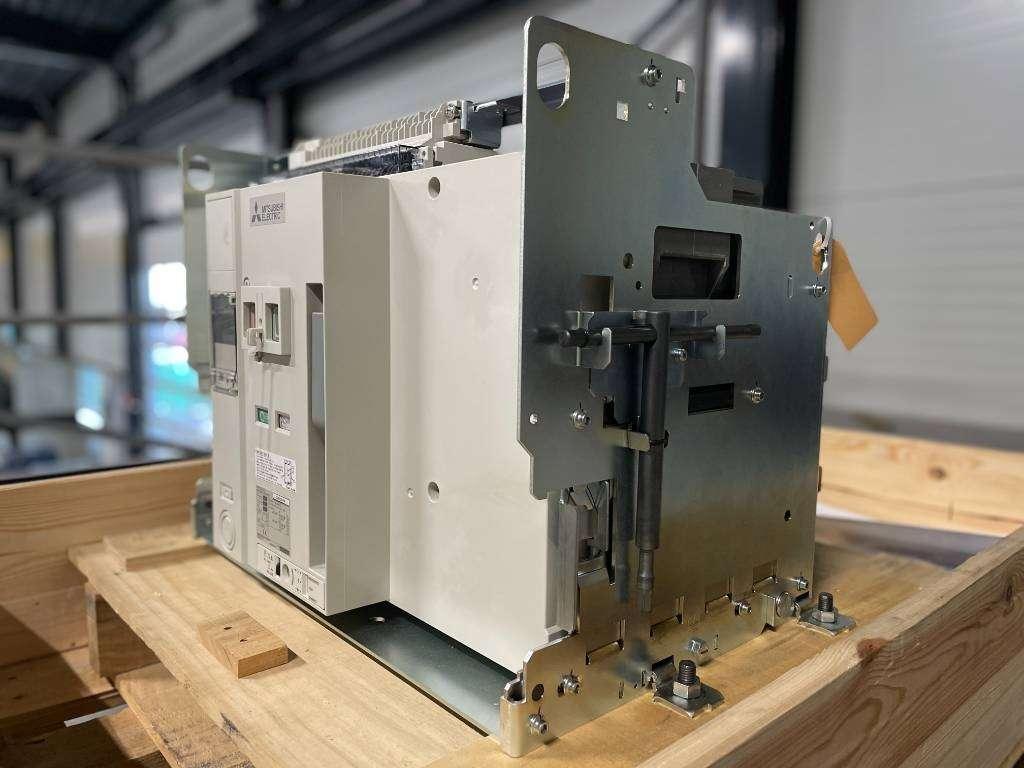 Mitsubishi Circuit breaker 4000A - AE4000-SWA 4P - DPX-12648 Photo 5