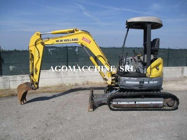 New Holland E30.2SR Photo 2