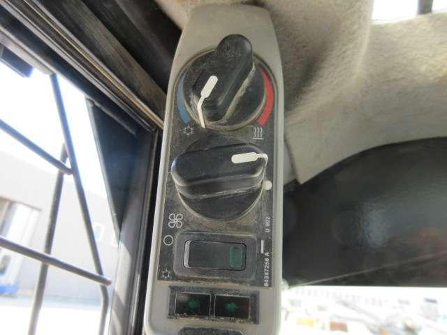 Case SR270 Photo 20