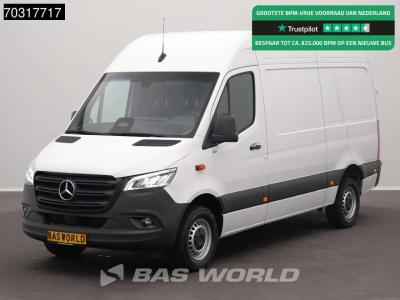 Mercedes-Benz Sprinter 317 CDI 2025-Model Automaat L2H2 170PK LED Xenon Navi Airco Cruise Camera MBUX CarPlay Par en vente par BAS World B.V.