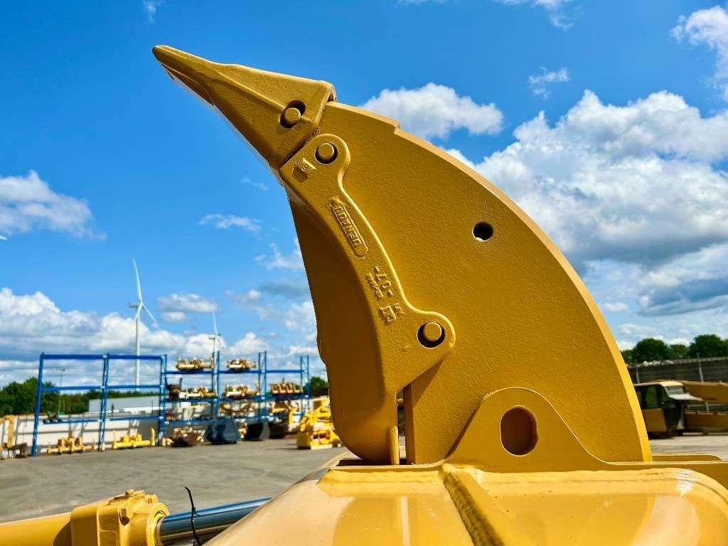 Caterpillar D7 / D7H / D7R SS Ripper Photo 10
