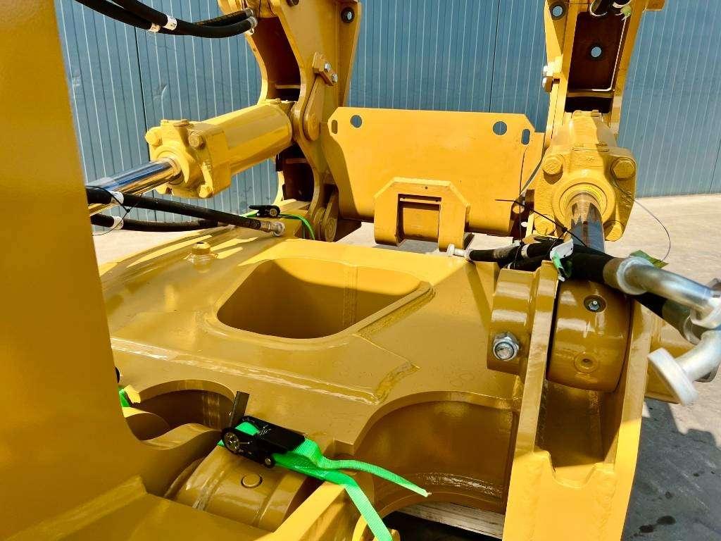 Caterpillar D7 / D7H / D7R SS Ripper Photo 8