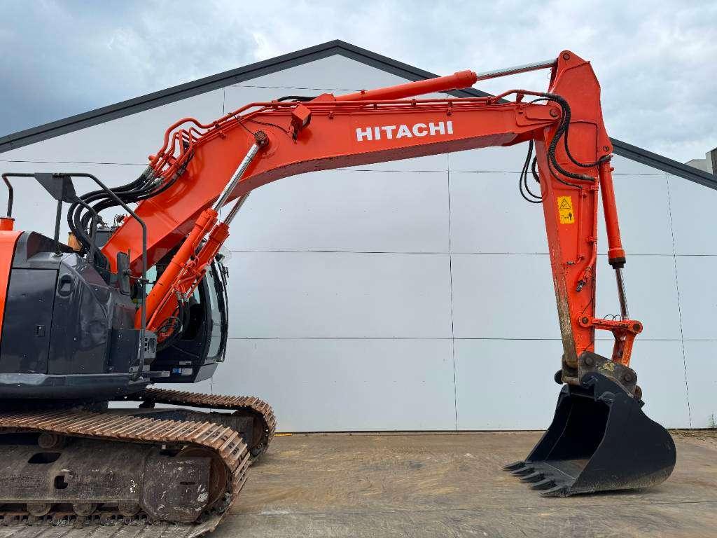 Hitachi ZX 225 US LC-5 B - Automatic Greasing / Camera Photo 16