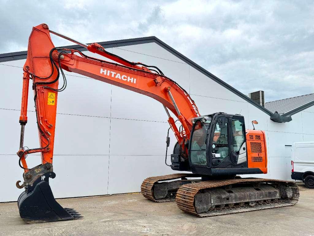 Hitachi ZX 225 US LC-5 B - Automatic Greasing / Camera Photo 2