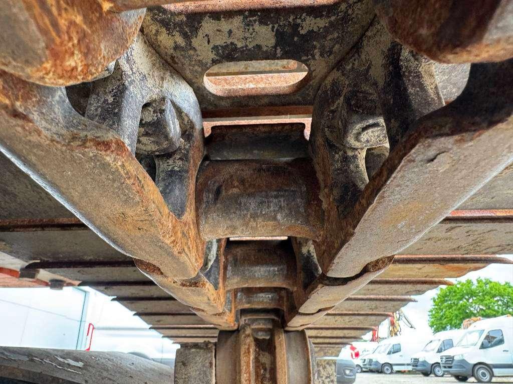 Hitachi ZX 225 US LC-5 B - Automatic Greasing / Camera Photo 25