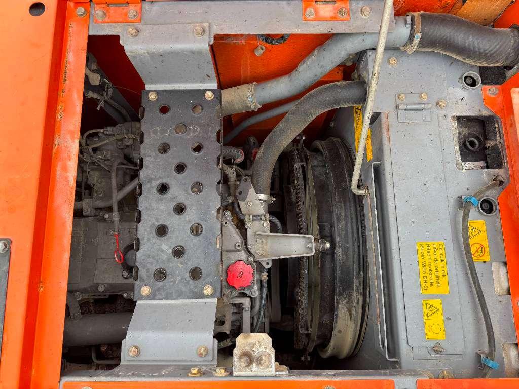 Hitachi ZX 225 US LC-5 B - Automatic Greasing / Camera Photo 29